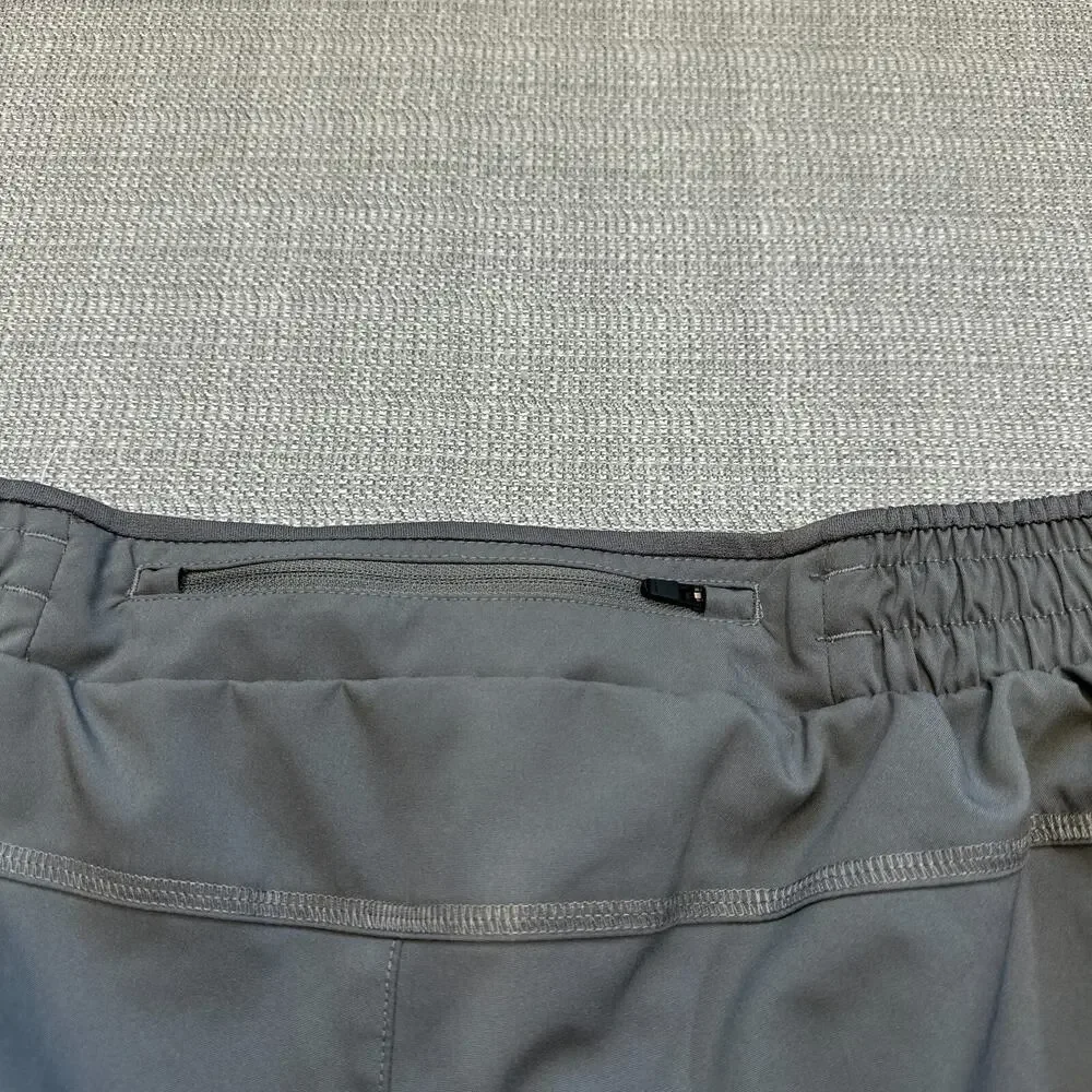 REI‎ Co Op Running Shorts Womens Medium Lined Back Waist Pocket Athletic